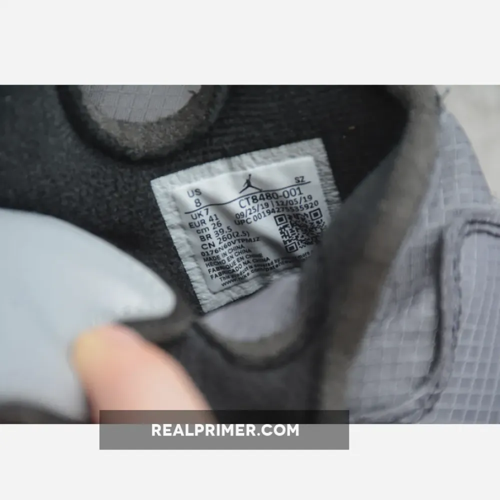 CJ AIR JORDAN 5 RETRO SP X OW BLACK/MUSLIN-FIRE RED CT8480-001