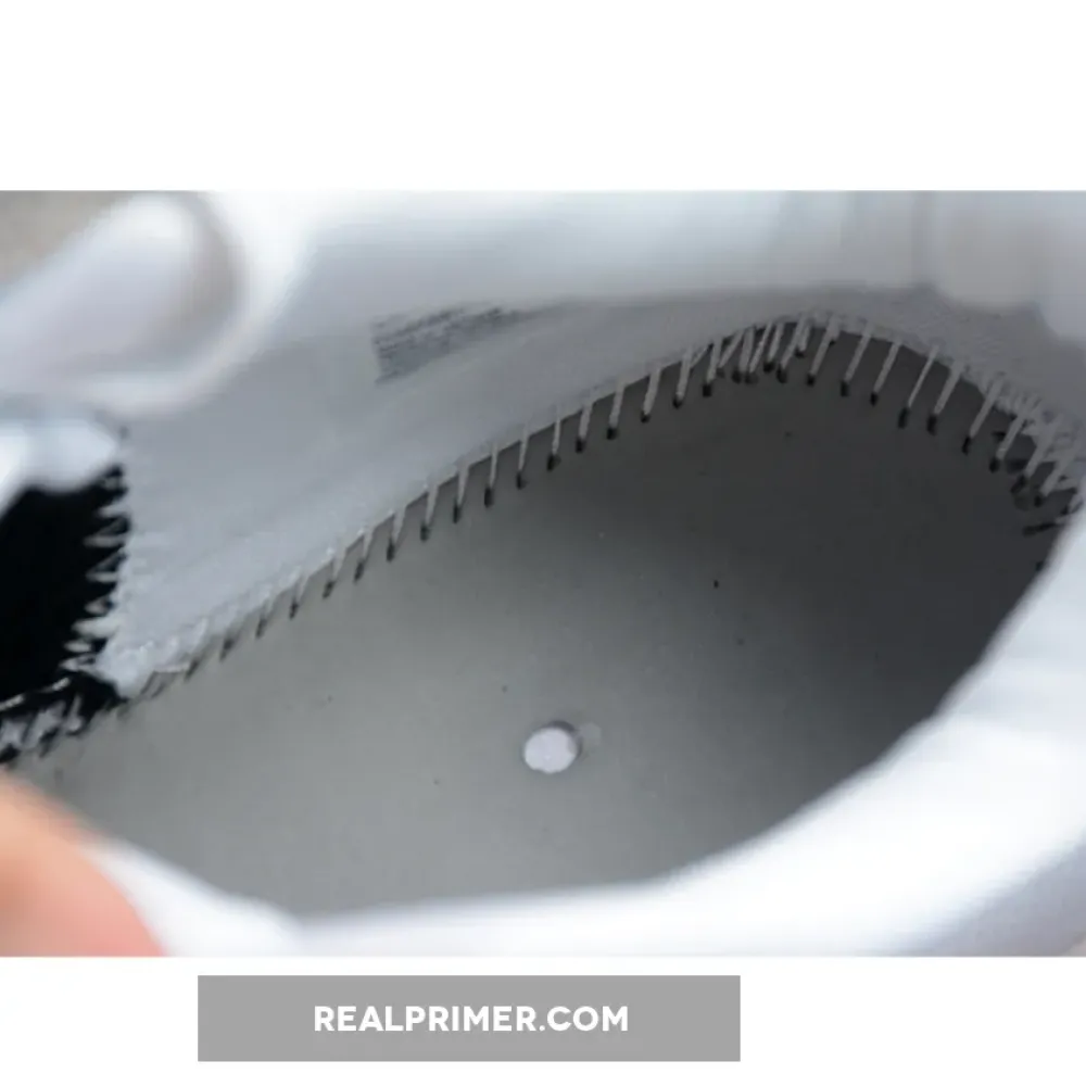 KOBE 5 PROTRO BLACK/WHITE/RED CD4991-101