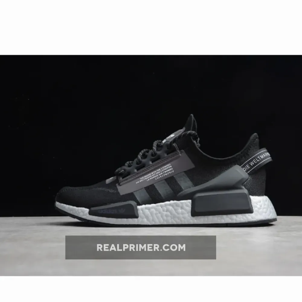NMD_R1 V2 SHOES CORE BLACK/CLOUD WHITE FV9022