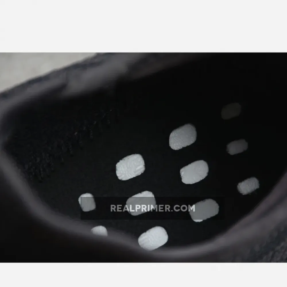 CJ YEEZY BOOST 350 V2 NON-REFLECTIVE BLACK/BLACK/BLACK FU9006