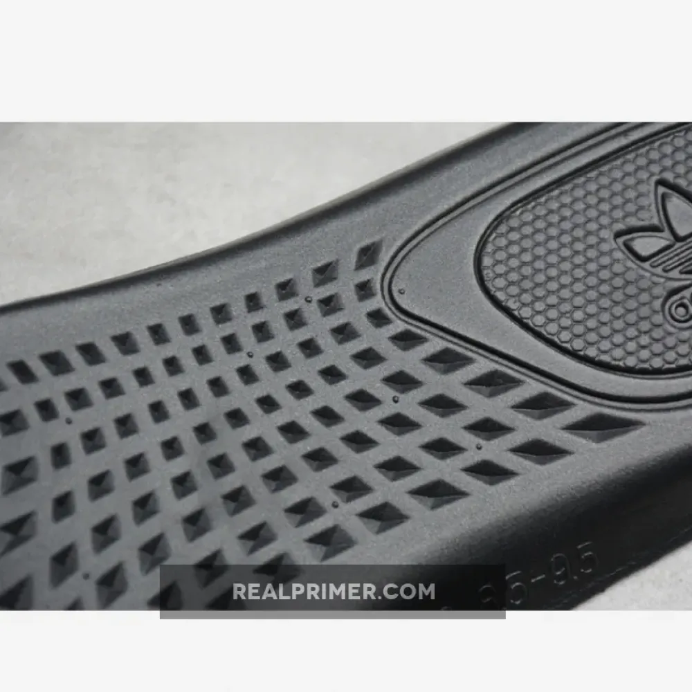 CJ YEEZY BOOST 350 V2 NON-REFLECTIVE BLACK/BLACK/BLACK FU9006