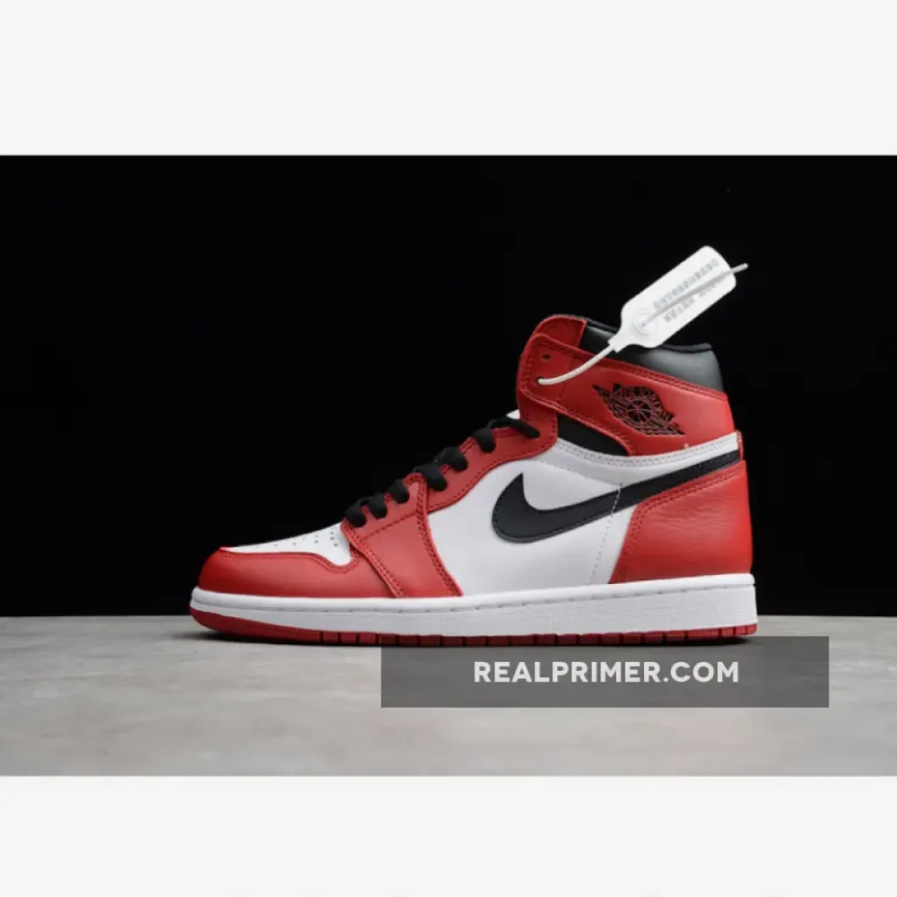 CJ AIR JORDAN 1 RETRO HIGH OG CHICAGO WHITE/BLACK-VARSITY RED 555088-101