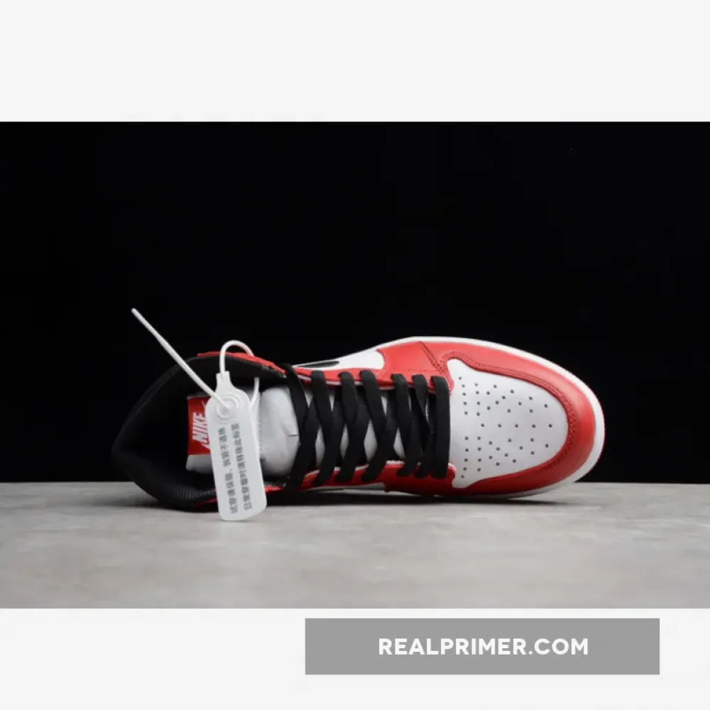 CJ AIR JORDAN 1 RETRO HIGH OG CHICAGO WHITE/BLACK-VARSITY RED 555088-101