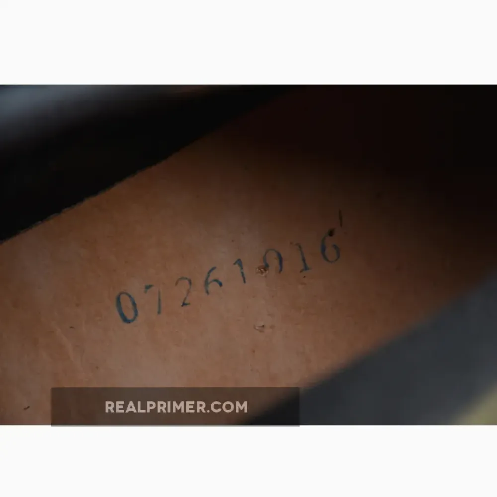 CJ TRAVIS SCOTT X AIR JORDAN 6 MEDIUM OLIVE/BLACK/RED CN1084-200