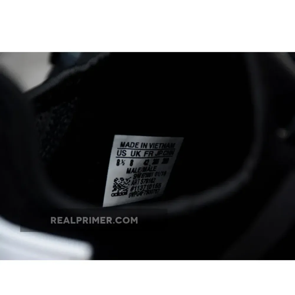 NMD R1 SHOES BLACK/WHITE/BLUE S779162