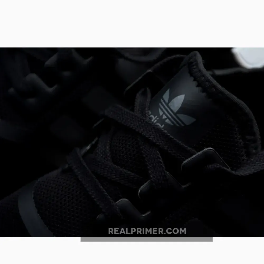 NMD R1 SHOES BLACK/WHITE/BLUE S779162