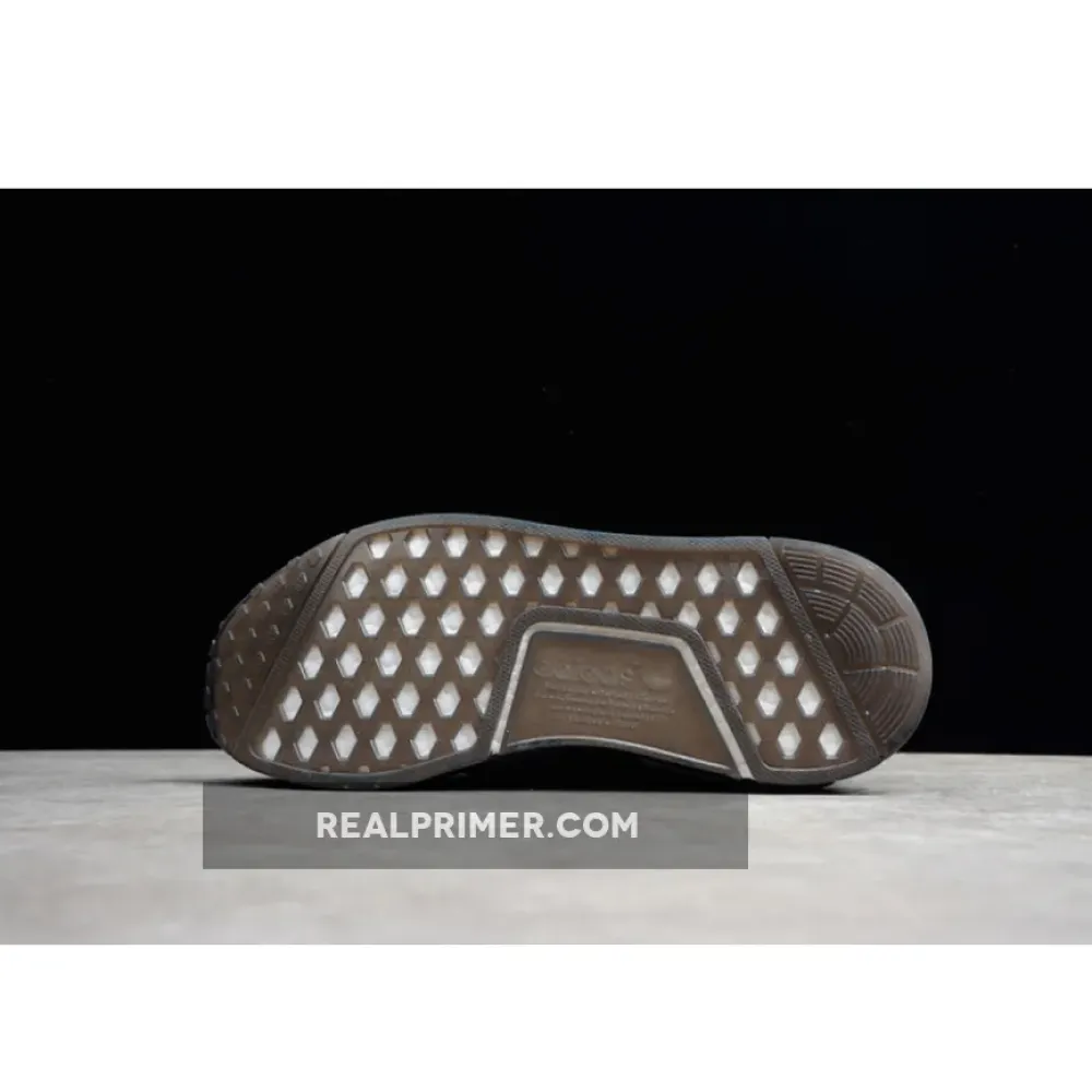 NMD_R1 SHOES CORE BLACK/CORE BLACK/CLOUD WHITE BD7745