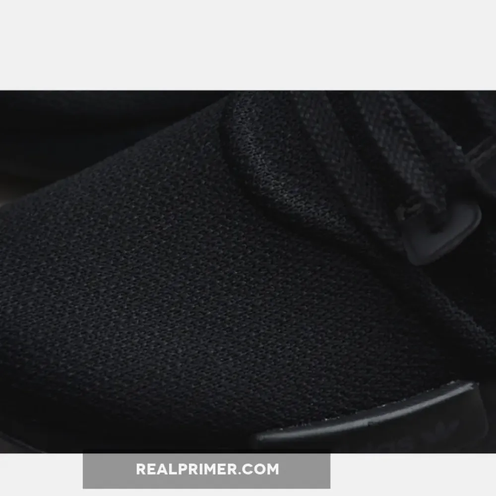 NMD_R1 SHOES CORE BLACK/CORE BLACK/CLOUD WHITE BD7745