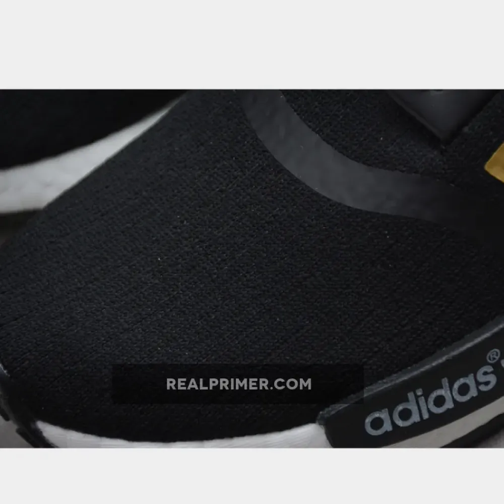 NMD R1 FTWR WHITE/COPPER MET/ASH PEARL S18 B37650