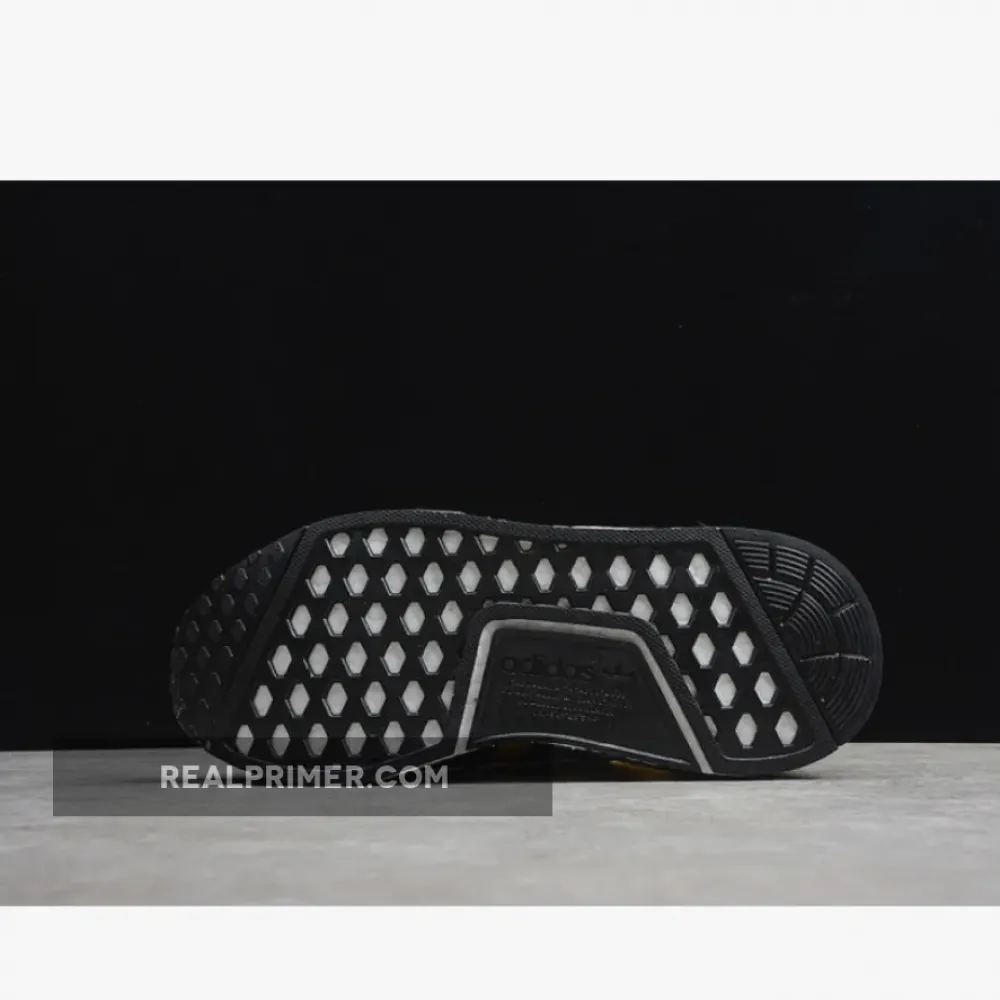 NMD R1 FTWR WHITE/COPPER MET/ASH PEARL S18 B37650