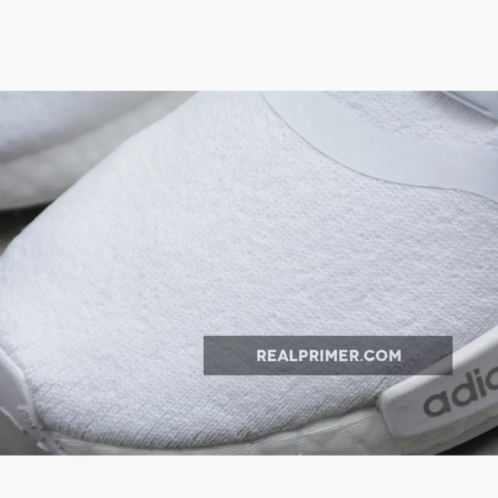 NMD R1 FTWR WHITE/COPPER MET/ASH PEARL S18 B37650