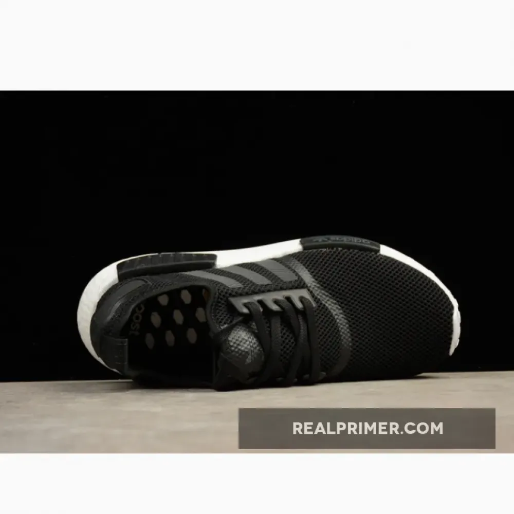 NMD R1 BOOST SYNTHETICS/BLACK/BLACK/WHITE S79165