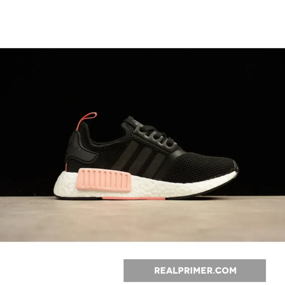 NMD R1 BOOST SYNTHETICS WMNS CORE BLACK/PEACH PINK S75234
