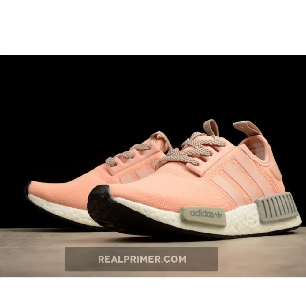 NMD R1 BOOST PRIMEKNIT SYNTHETICS WMNS LIGHT ONIX PINK/GREY BY3059