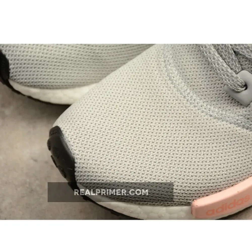 NMD R1 BOOST WMNS LIGHT ONIX PINK/WHITE/GREY BY3058