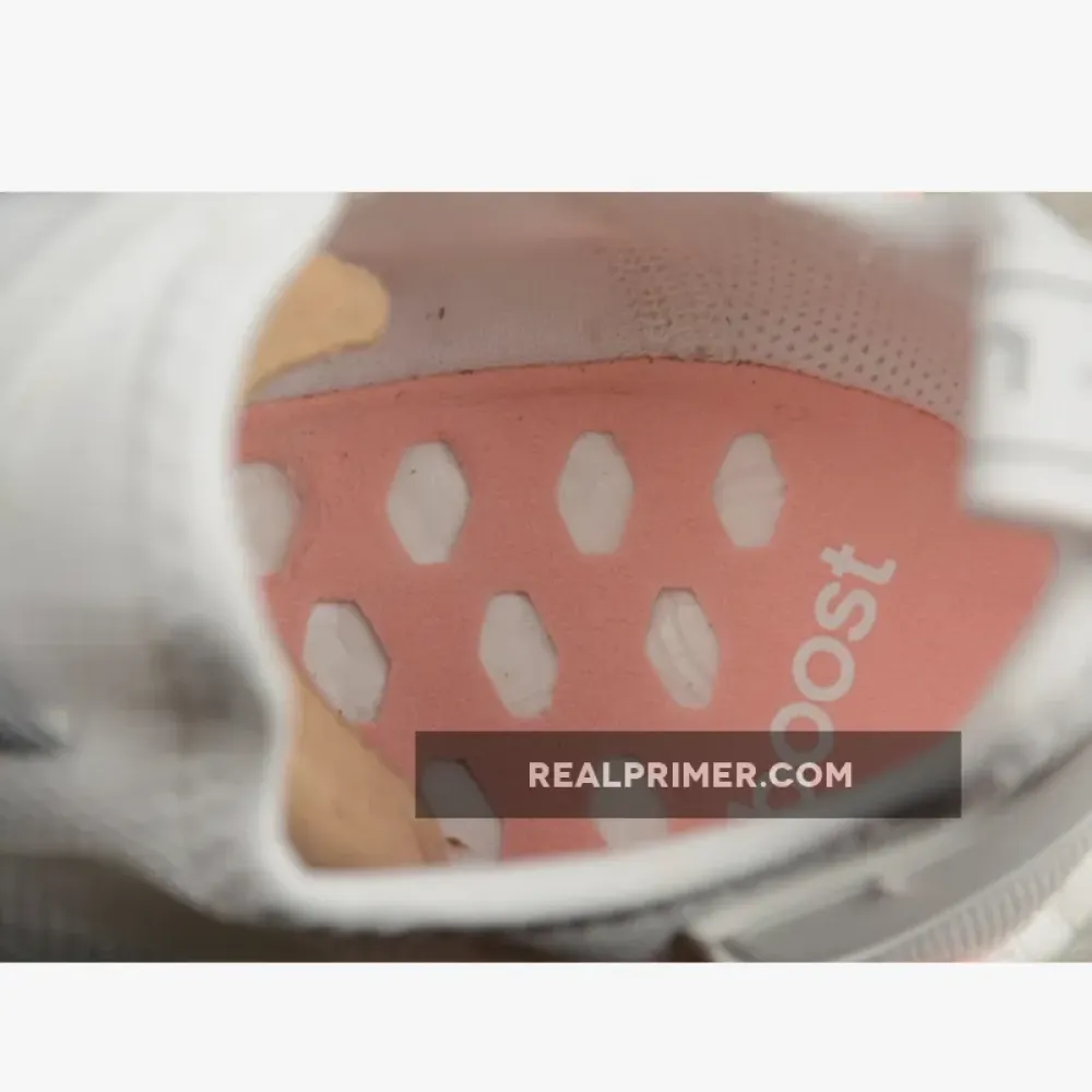 NMD R1 BOOST WHITE/WHITE ROSE BY9952