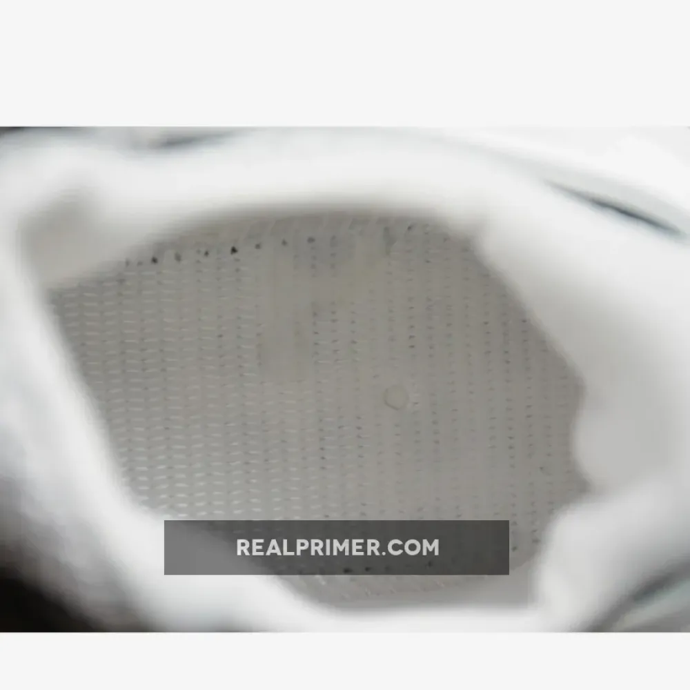 EQUIPMENT EQT BASKETBALL ADV GREY/GREY/SUB GREEN CQ2995