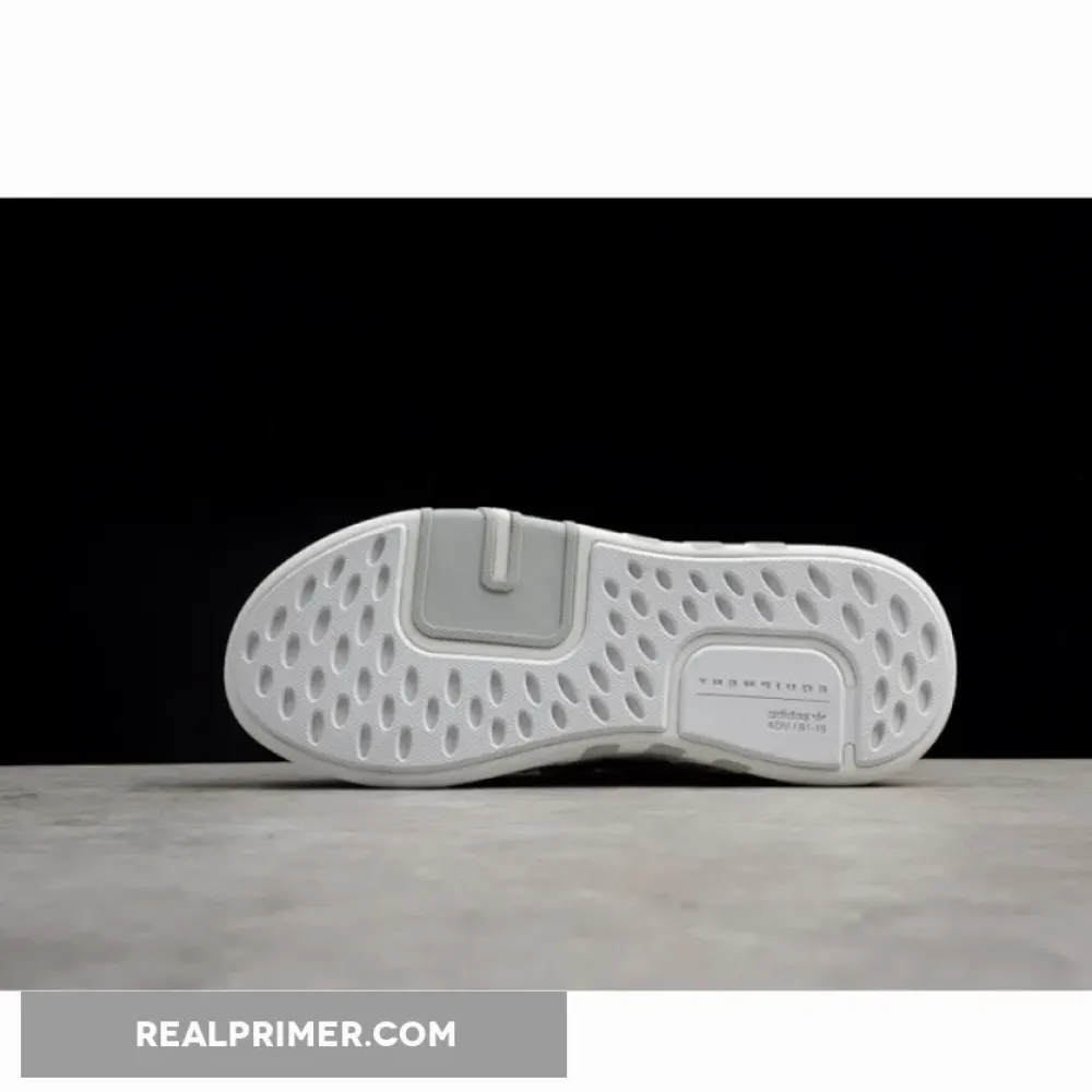 EQUIPMENT EQT BASKETBALL ADV GREY/GREY/SUB GREEN CQ2995