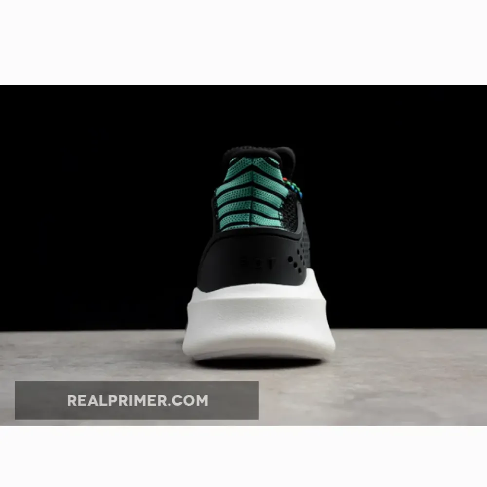 EQUIPMENT EQT BASKETBALL ADV CORE BLACK/SUB GREEN CQ2993