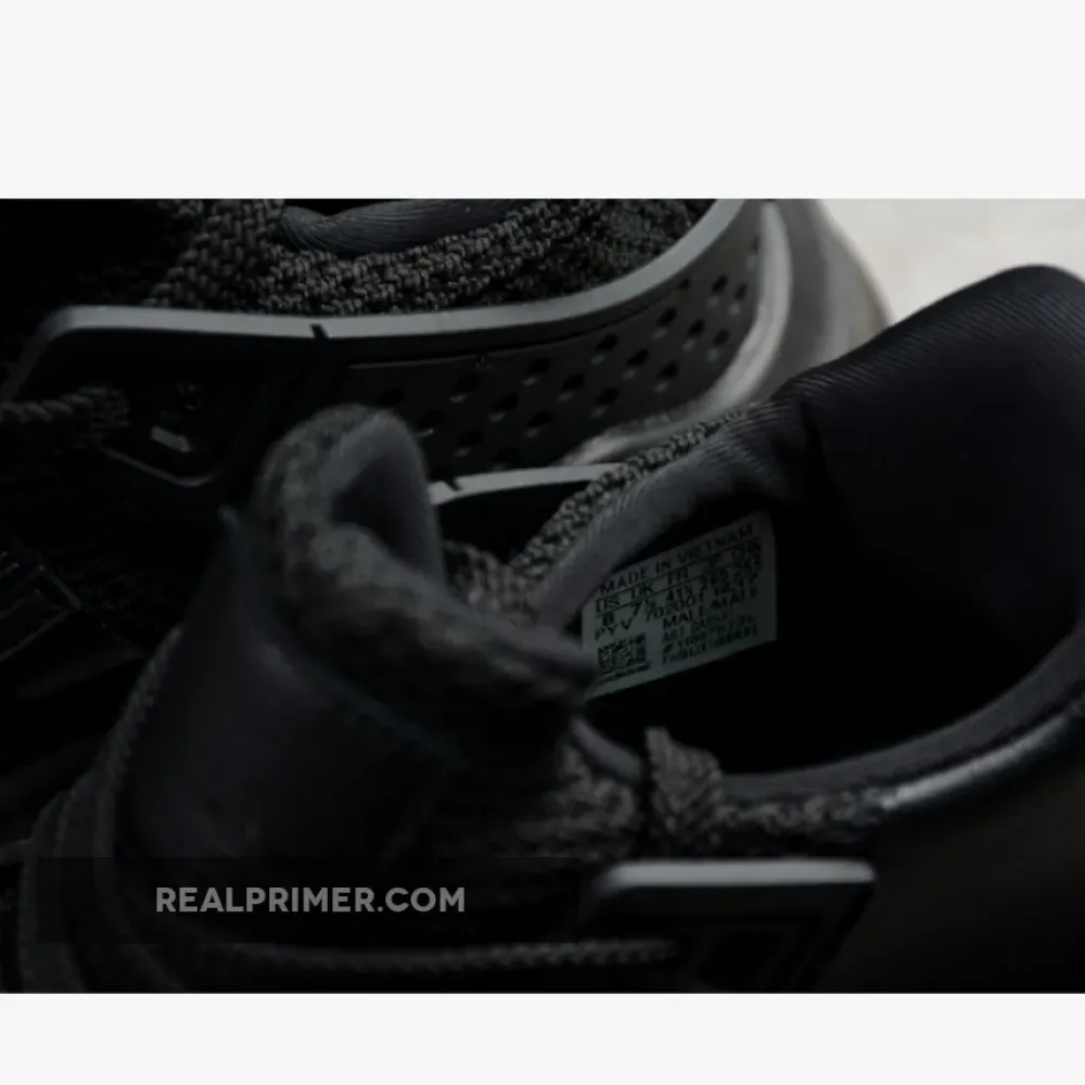 EQUIPMENT EQT BASKETBALL ADV TRIPLE BLACK DA9537