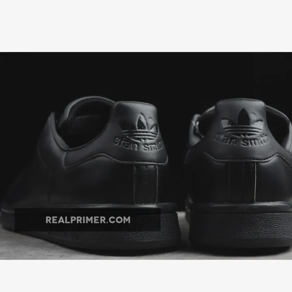 AD STAN SMITH BLACK/BLACK/BLACK M20327
