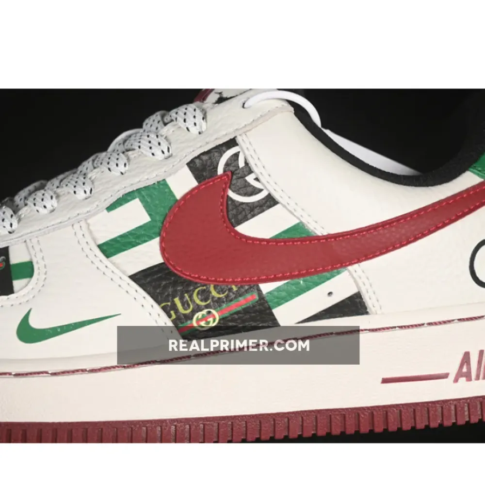 AIR FORCE 1 07 LOW WHITE/RED/GREEN LW9279-012