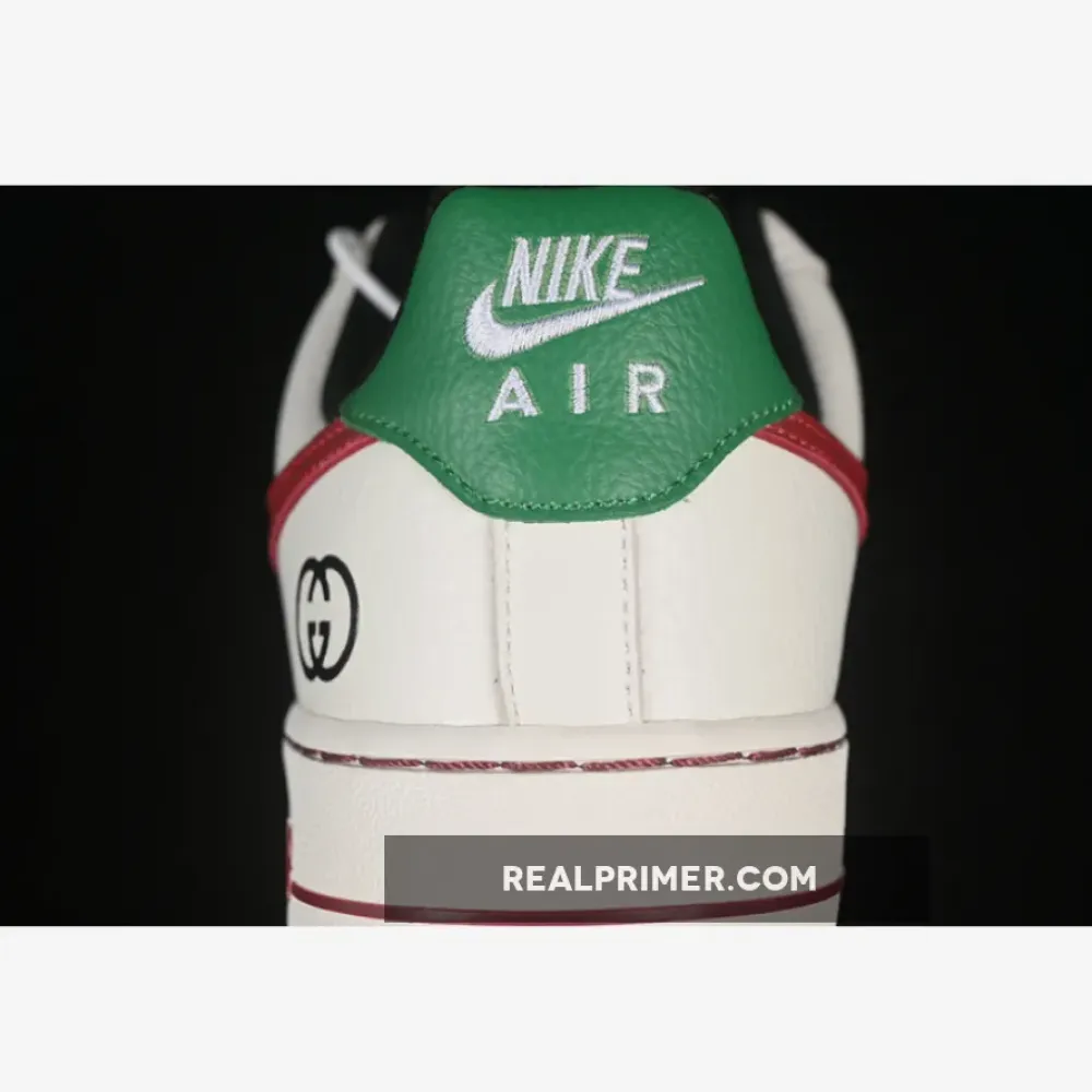 AIR FORCE 1 07 LOW WHITE/RED/GREEN LW9279-012