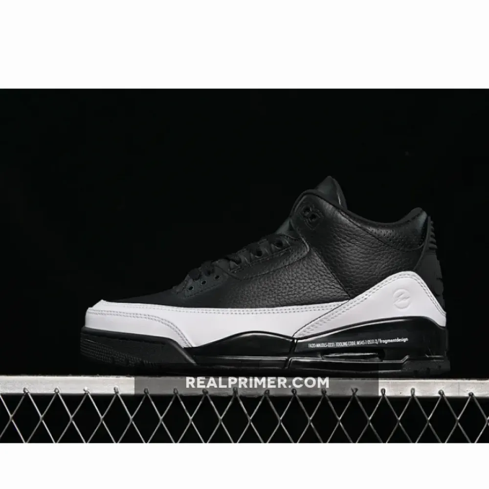 FRAGMENT DESIGN X AIR JORDAN 3 BLACK/WHITE DA3595-001