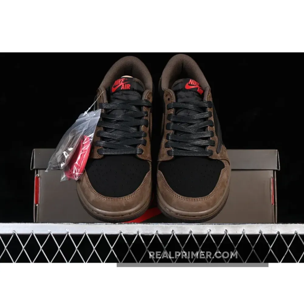 TRAVIS SCOTT AIR JORDAN 1 LOW OG BROWN/BLACK/RED CQ4277-001