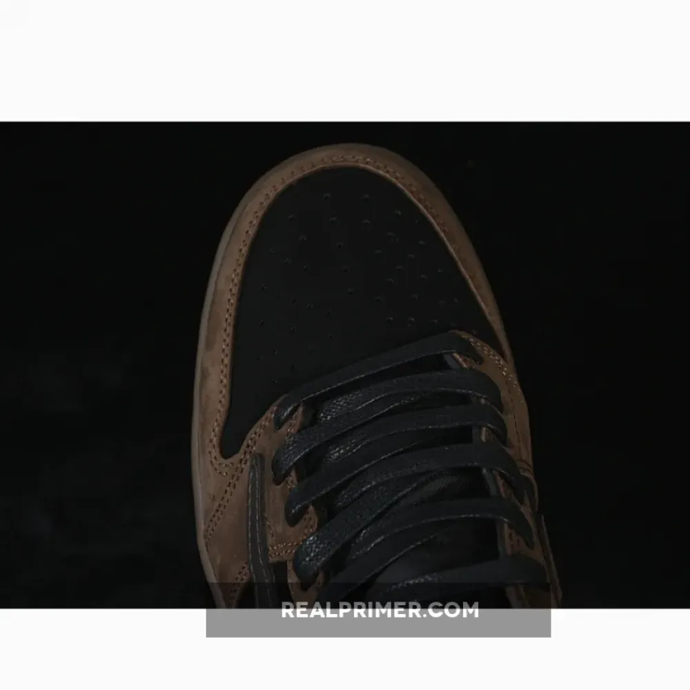 TRAVIS SCOTT AIR JORDAN 1 LOW OG BROWN/BLACK/RED CQ4277-001