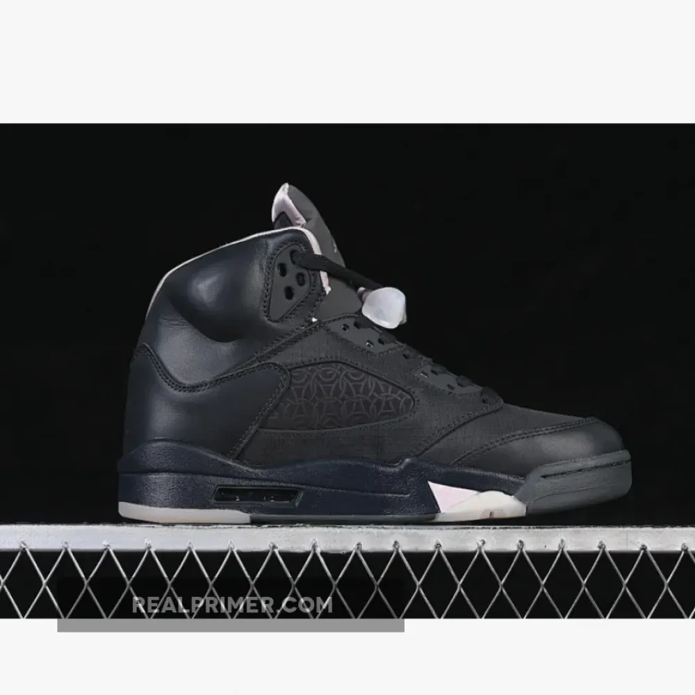 JORDAN 5 RETRO OFF NOIR/PARTICLE ROSE/ANTHRACITE/PEARL PINK/SAIL HQ3004-001