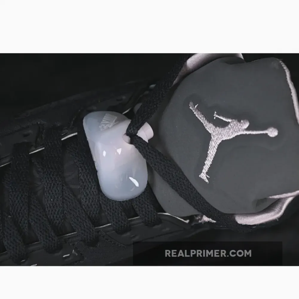 JORDAN 5 RETRO OFF NOIR/PARTICLE ROSE/ANTHRACITE/PEARL PINK/SAIL HQ3004-001