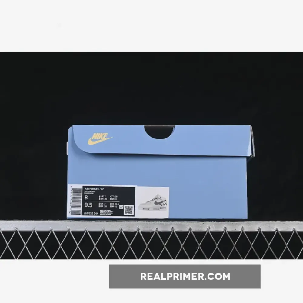 AIR FORCE 1 07 LOW CASUAL SHOES BLACK/WHITE ZH0316-144