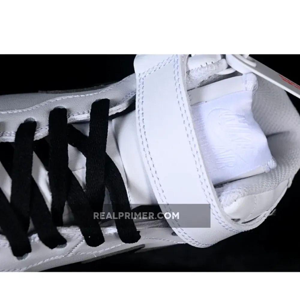AIR FORCE 1 07 LOW CASUAL SHOES BLACK/WHITE ZH0316-144