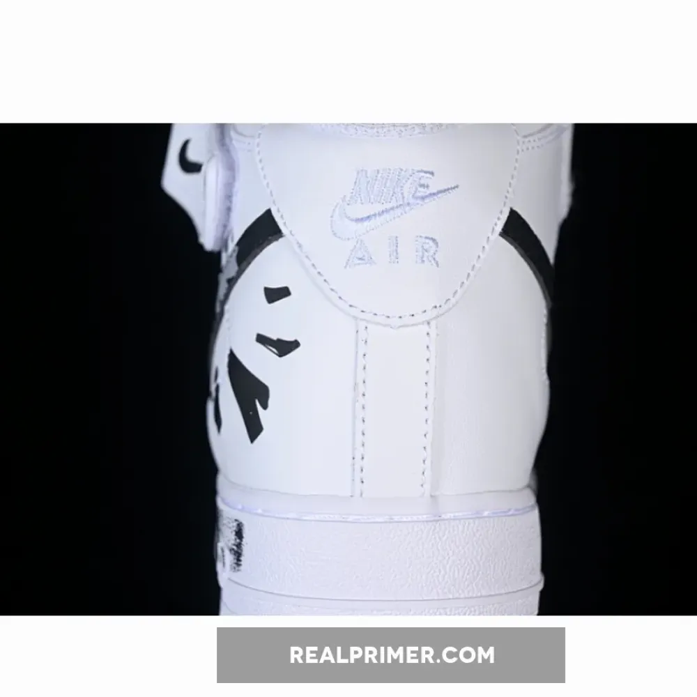 AIR FORCE 1 07 LOW CASUAL SHOES BLACK/WHITE ZH0316-144