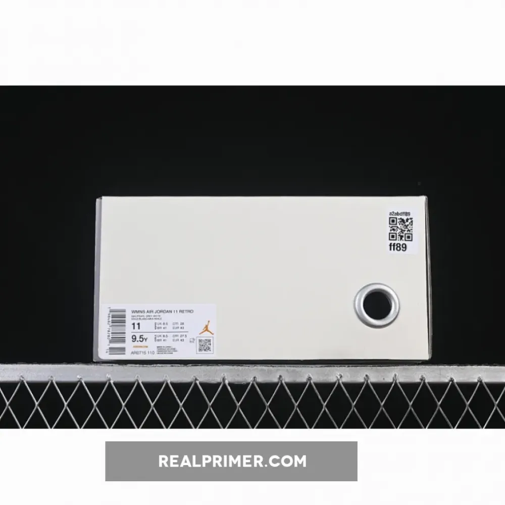 JORDAN 11 RETRO /PEARL GREY/WHITE/METALLIC SILVER AR0715-110