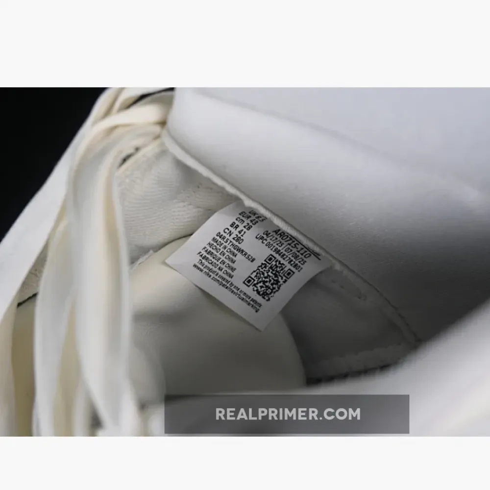 JORDAN 11 RETRO /PEARL GREY/WHITE/METALLIC SILVER AR0715-110