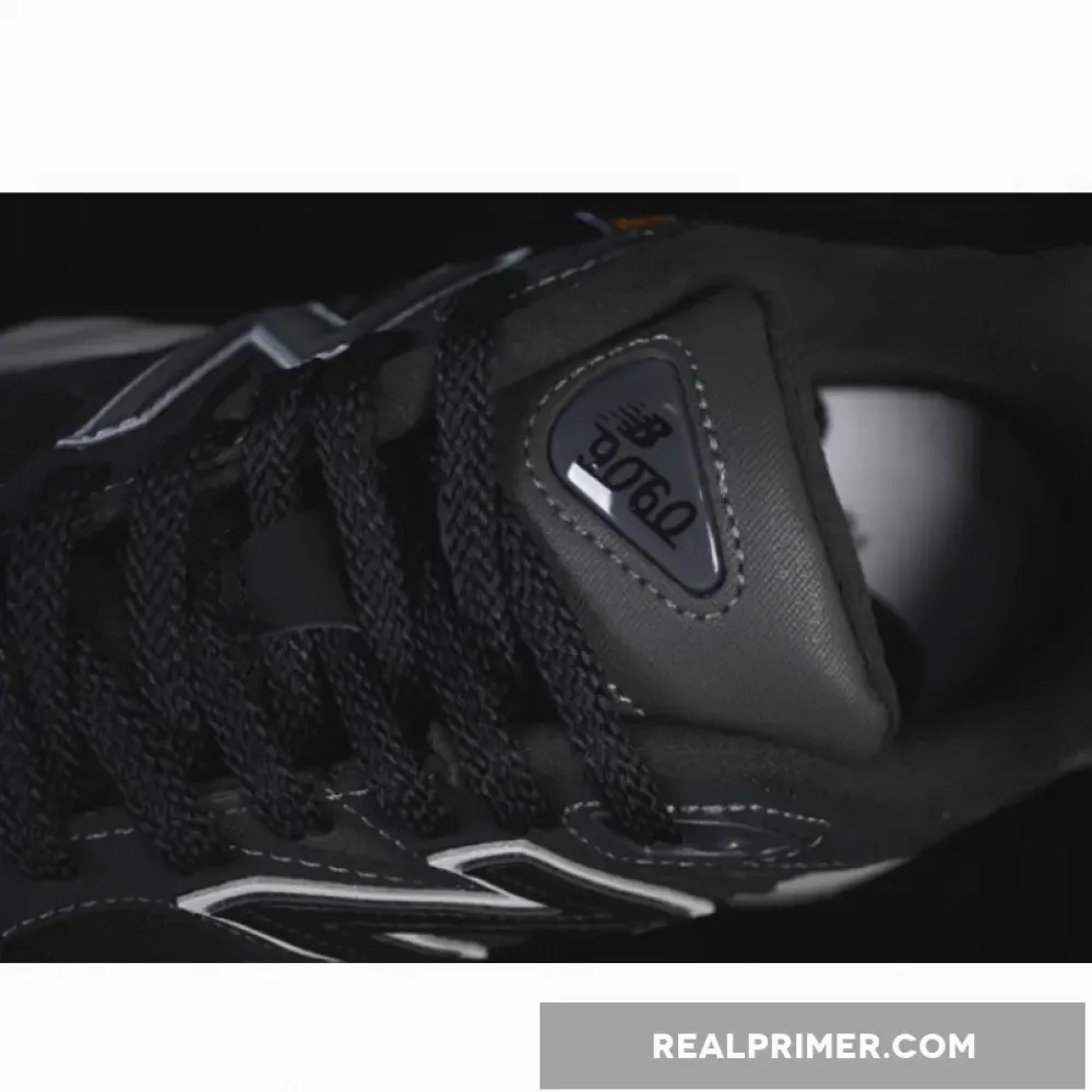 NEW BALANCE 9060 RETRO CASUAL SHOES BLACK/GREY U9060ORA