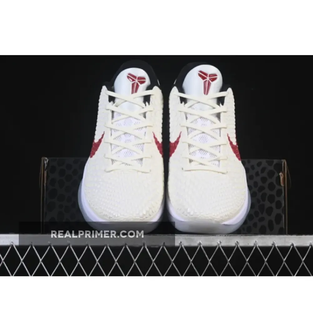 KOBE VI PROTRO 6 BEIGE/WHITE/ORANGE WOMAN:39