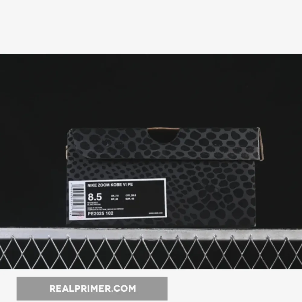 KOBE VI PROTRO 6 BEIGE/WHITE/ORANGE WOMAN:39