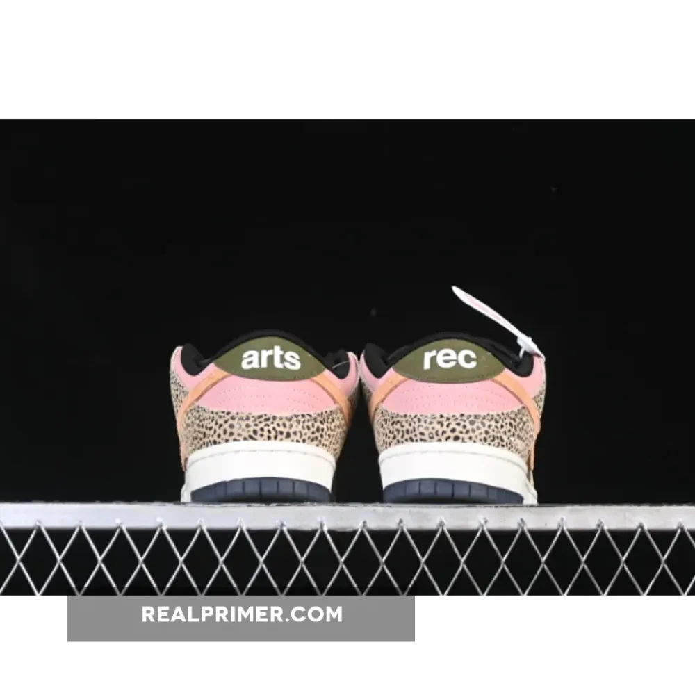 ARTS-REC SKATESHOP SB DUNK LOW PRO BLACK/GREEN/PINK/BEIGE IH3211-200