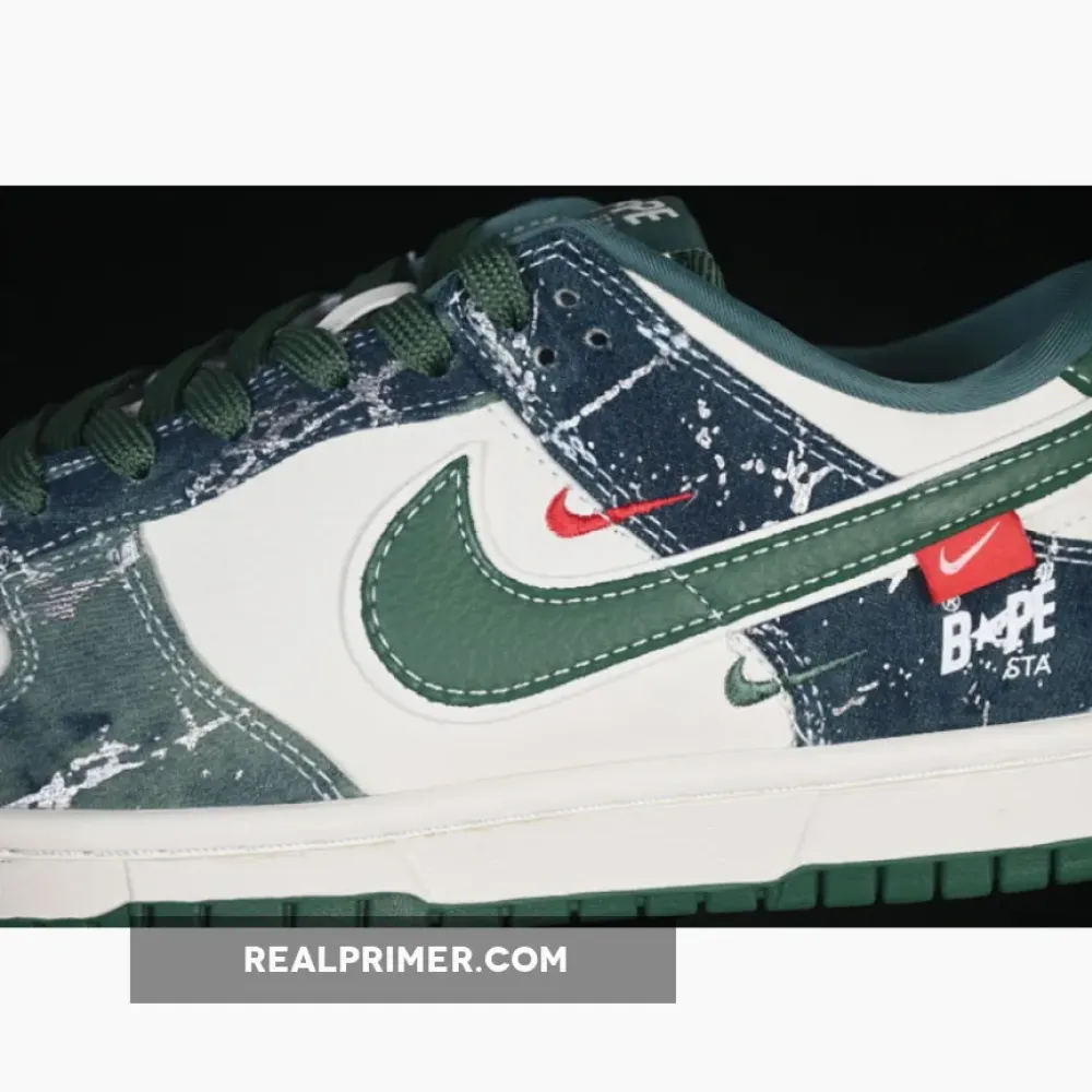 SB DUNK LOW BAPE WHITE/GREEN SC0601-465