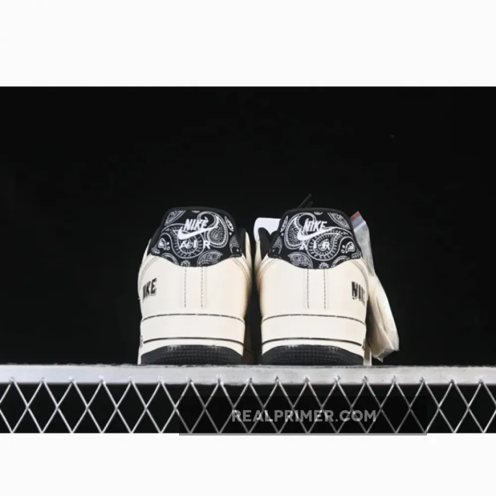 AIR FORCE 1 07 LOW WHITE/BLACK ZD1988-005