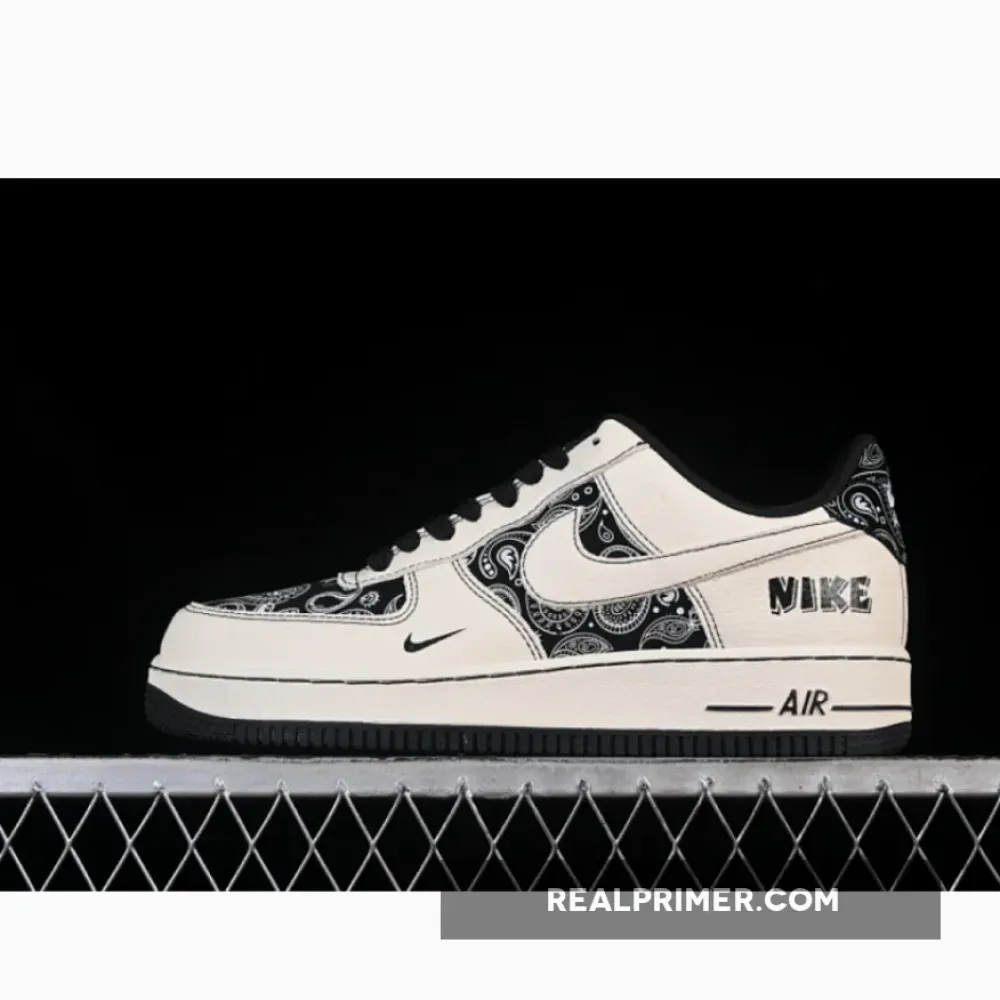 AIR FORCE 1 07 LOW WHITE/BLACK ZD1988-005