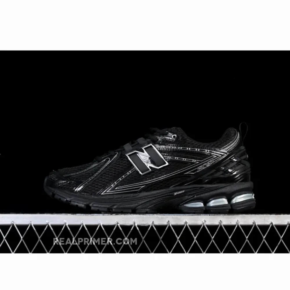 NEW BALANCE 1906 BLACK/WHITE U1906RCH