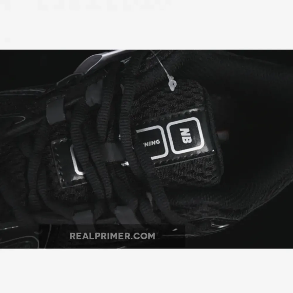 NEW BALANCE 1906 BLACK/WHITE U1906RCH