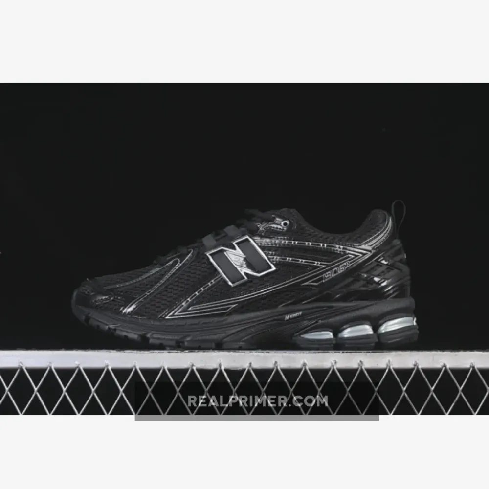 NEW BALANCE 1906 BLACK/WHITE U1906RCH