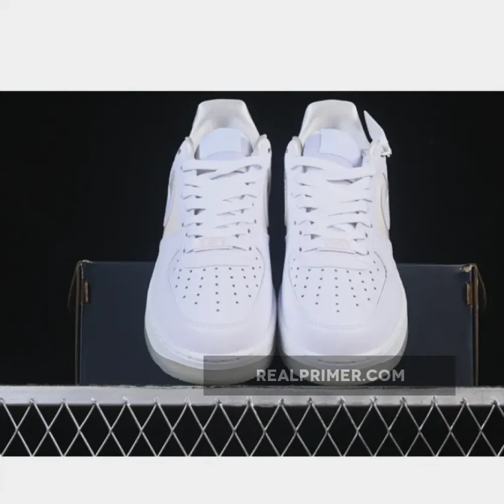 AIR FORCE 1 07 LOW WHITE/BEIGE IH3204-100